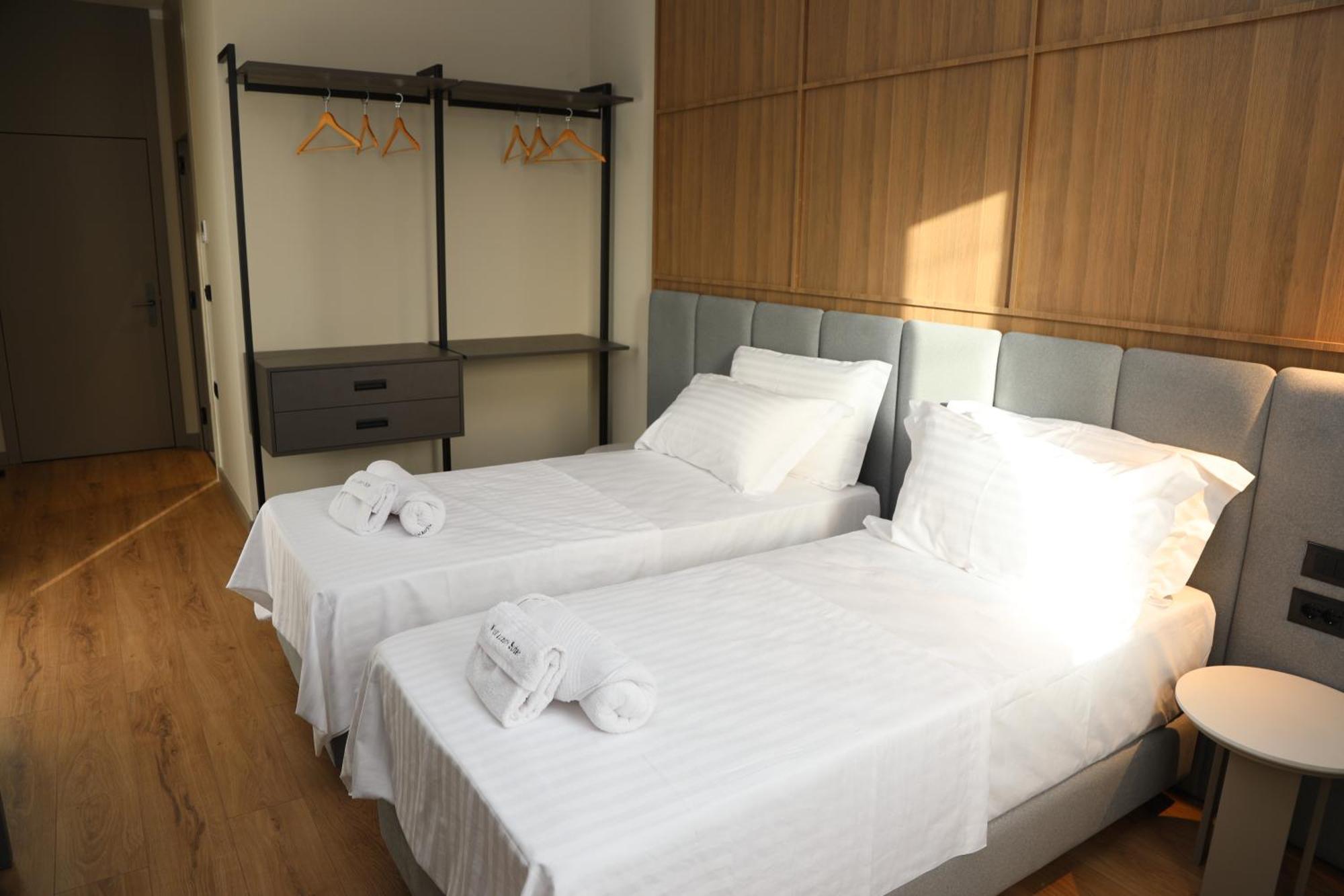 Kruja Luxury Suites Værelse billede